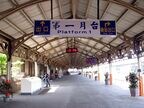 嘉義駅のホーム