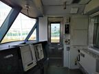 運転席の右側も広々としている