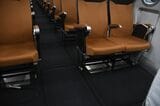 M10の座席（記者撮影）