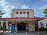 2009年にリニューアルされた「下吉田駅」（筆者撮影）