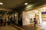 現在の柳瀬川駅の改札ときっぷうりば（撮影：鼠入昌史）
