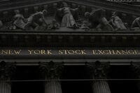 米株式市場は反落､終盤にリスク回避の売り トランプ大統領の北朝鮮けん制発言が圧迫