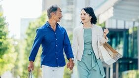 新人類･バブル世代がシニアに！｢稼ぎ続けてしっかり遊ぶ｣生涯現役スタイルが変える日本経済の未来
