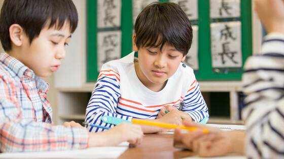 自由進度学習｢深い学び合い｣できる学級の共通点