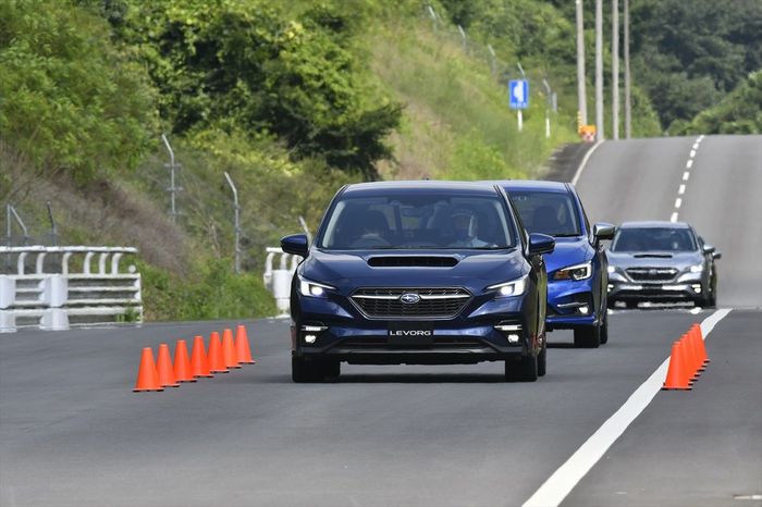 次世代アイサイトを 自動運転 と呼ばないワケ テクノロジー 東洋経済オンライン 社会をよくする経済ニュース