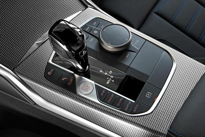 BMW 3シリーズ