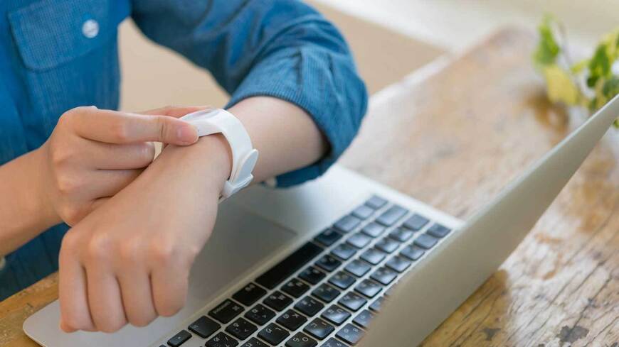 最適な時間管理の考え方と手法を解説します（写真：Graphs / PIXTA）