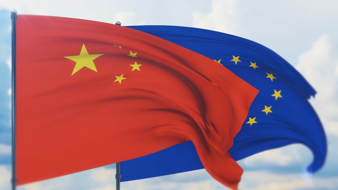 中国製EVの対EU輸出を巡る交渉で双方は合意に近づきつつあるが、EU側の審査基準についてはまだ不透明な部分が多い（イメージ画像：quatrox／PIXTA)