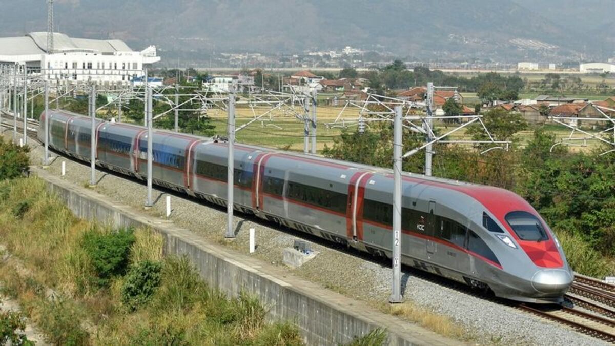 ｢快進撃｣インドネシア高速鉄道､延伸計画の行方 経済急成長で｢待ったなし｣､資金調達には課題 | 海外 | 東洋経済オンライン