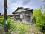 建物は木造、ブロック造の２種類があり、いずれも２戸で１棟となっている（写真：エンジョイワークス提供）