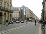 自転車レーンが大幅に拡大されていたリヴォリ通り（筆者撮影）