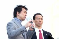 憲法観を対立軸に据えた民主党の「好手」