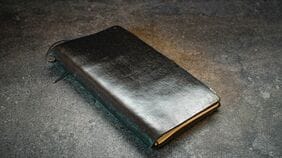 ｢エプスタイン事件｣解明のカギを握る…1冊の黒い手帳が思い起こさせる､松本清張が描いた《昭和の傑作サスペンス》