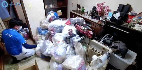 モノ屋敷