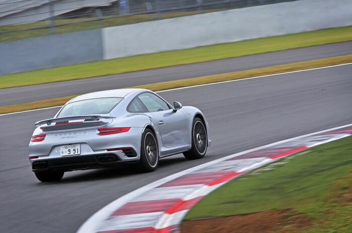 ポルシェ 911 ターボS ｜Porsche 911 Turbo S