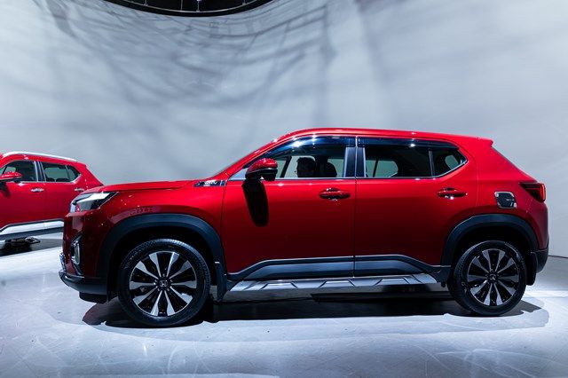 ホンダの新型SUV「WR-V」（写真：三木宏章）