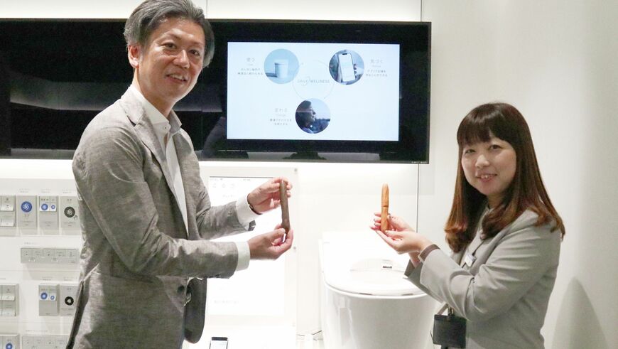 便スキャン機能を搭載したTOTOの最新トイレを取材した（写真：筆者撮影）