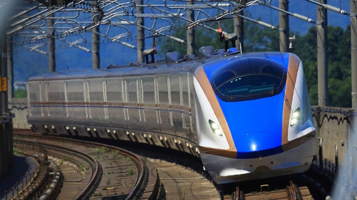 北陸新幹線E7系