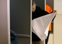 仏大統領選挙｢ルペン氏敗北予想｣実現するか 世論調査の信頼性がオランダ選挙で回復