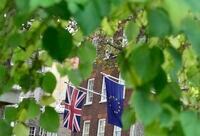 英メイ首相が発言｢EU離脱交渉､行き詰まる｣ 英ポンドが下げ幅を拡大､一時約1.4％安