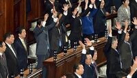 ｢敵失｣のおかげ？なぜか民主党に追い風 "アベノミクス解散"の行方