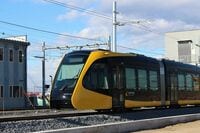 宇都宮ライトレール､その人気で露呈した"欠陥" 何の対応もせず放置すると評価は下がり続ける