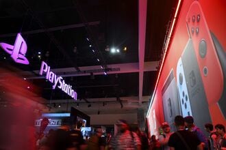 3割値上げか､任天堂とソニーの家庭用ゲーム機