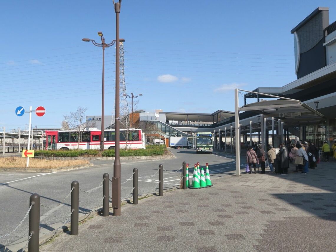 桂川駅前バスターミナル