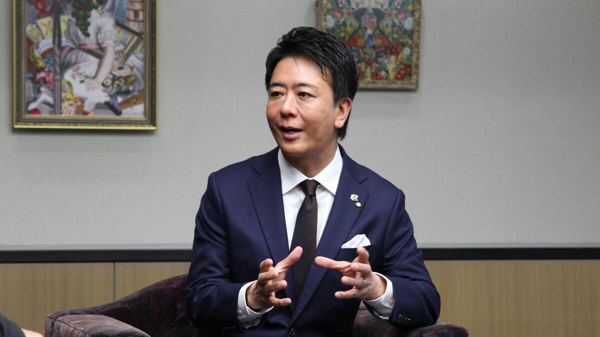 福岡市長が描くスタートアップ新聖地戦略、エヌビディアCEOを中洲に招く構想