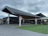 「道の駅都城 NiQLL」週末にはイベントもよく開催されている（筆者撮影）