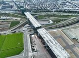 「釜無川橋梁ほか新設工事」の工事現場をドローンで空中から撮影（写真：JR東海）