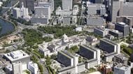 残業は減ったのに官僚の離職が止まらない根本原因､｢脱ブラック霞が関｣の次に必要な改革とは