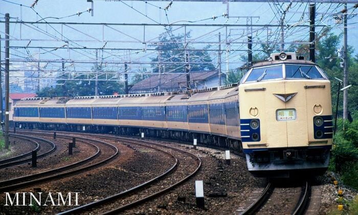583系電車の特急「明星」