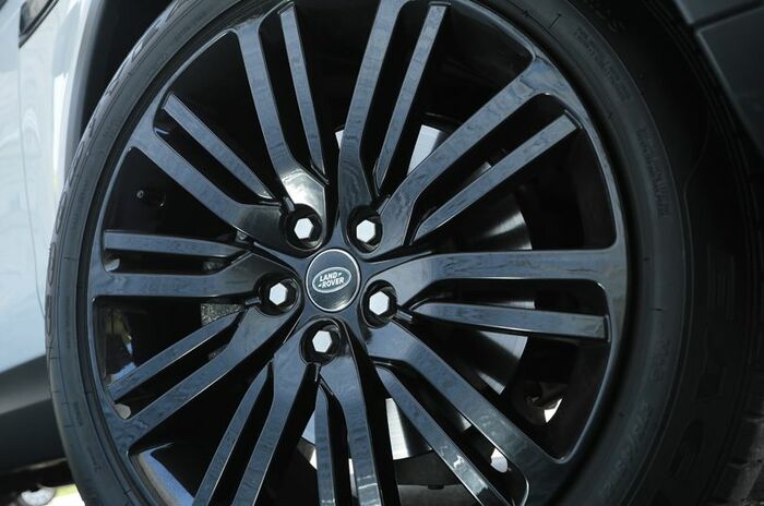 ランドローバー・ディスカバリー｜Land Rover Discovery