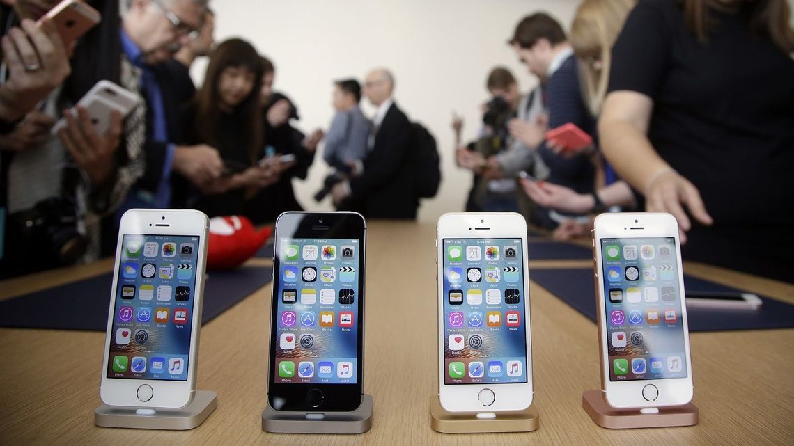 iPhoneSEは､iPhone5Sの｢正常進化版｣だ | スマホ・ガジェット | 東洋経済オンライン 社会をよくする経済ニュース