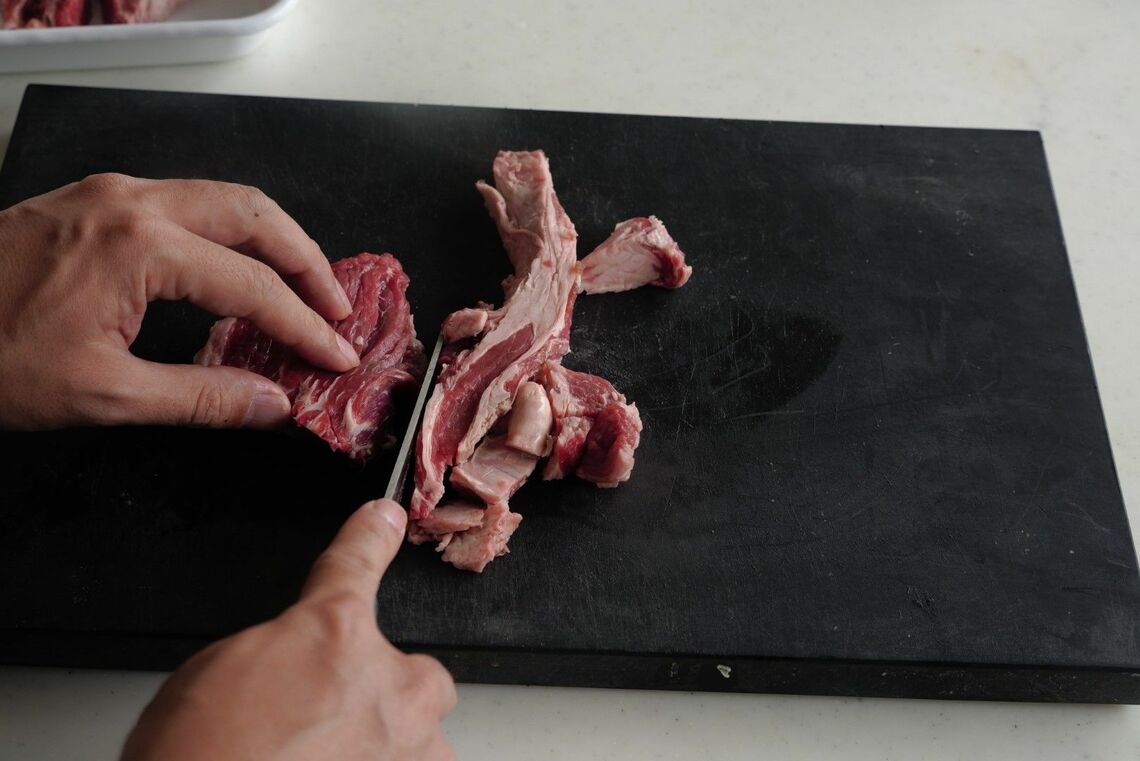 肉と筋に分けたところ
