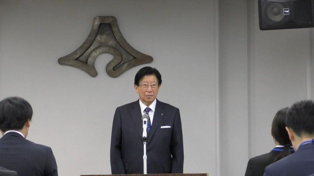 川勝知事の写真