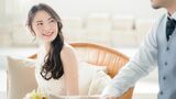 男性だから何歳でも結婚できるというわけではないようです（写真：foly／PIXTA）