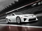 2010年発売のレクサス「LFA」（トヨタ自動車）