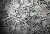 人民元引き下げで見えた新潮流 リスクオフでも円売り