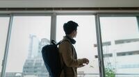 ｢自分探しの旅に出たい｣社会人の彼の誤った思考 仕事とやりたいことが合わない時はどうする？