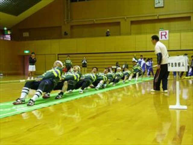 なぜ今 綱引き がブームなのか 異色スポーツで鍛える 東洋経済オンライン 社会をよくする経済ニュース