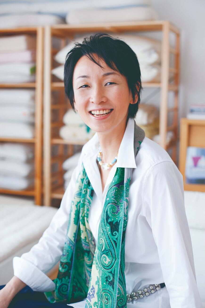 三橋美穂（快眠セラピスト・睡眠環境プランナー）1万人以上の眠りの悩みを解決してきた睡眠のスペシャリスト。全国での講演活動のほか、寝具や快眠グッズのプロデュースも手がける。著書に『オトナ女子の不調と疲れに効く 眠りにいいこと100』ほか多数。https://sleepeace.com/