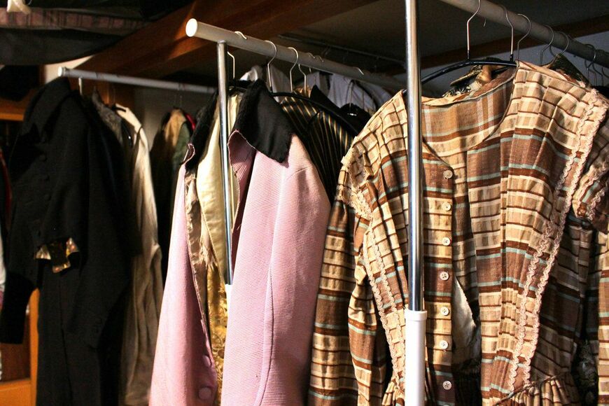 画像 | 数百万円《18世紀貴族の服》を分解する男…｢買う人はいない｣と言われた型紙が15000円で売れて｢依頼の9割を断れる｣ワケ 8ページ ...