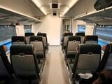 1両だけ連結の座席車両なら格安に夜行移動できる（筆者撮影）