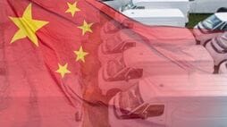 究極の車載電池｢全固体電池｣を中国が2030年までに商用化へ　EV･太陽光パネルのように市場席巻か