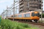 現在の近鉄特急車の基礎となった