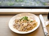 食堂車でパスタ12.9ユーロ（2246円）（筆者撮影）