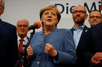 独選挙､与党勝利でメルケル首相の4選確実に