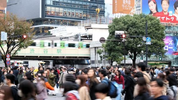 渋谷駅前のスクランブル交差点